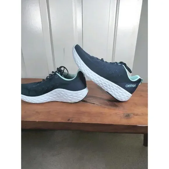 Aetrex Danika Women’s Arch Support Sneakers Navy Mint AP105W Size 10.5-11 - Picture 2 of 9